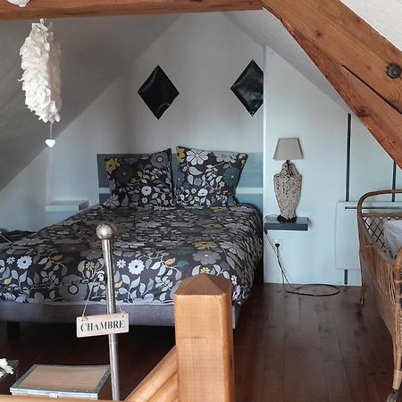 Petit Gite De Montassin La Motte-Saint-Jean Екстер'єр фото